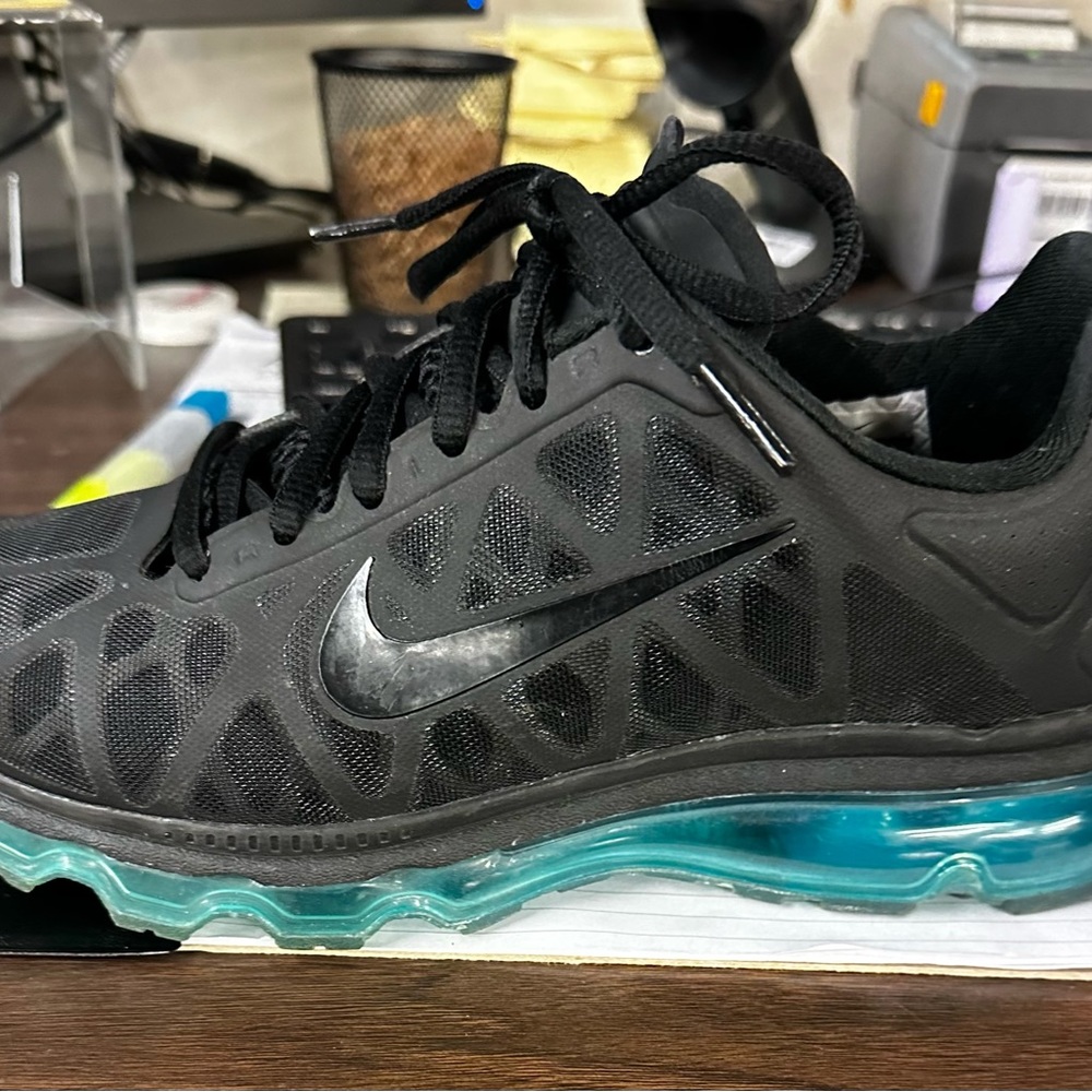 Size 8.5